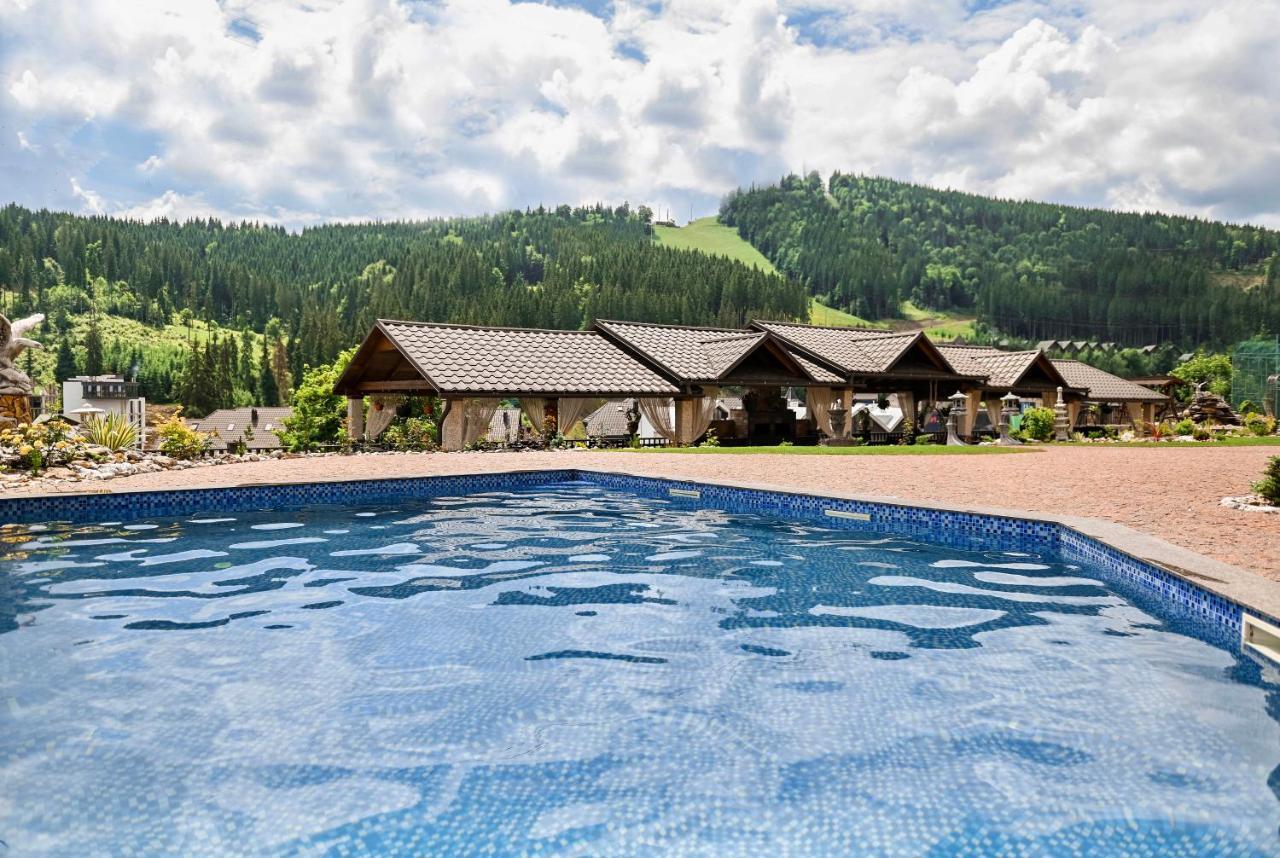 Mardan Palace Spa Resort Bukovel Extérieur photo